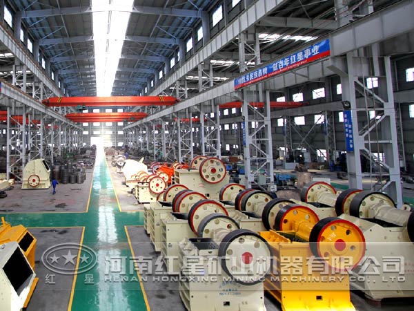 冰球突破白砂破碎机价格 冰球突破白砂破碎机价格