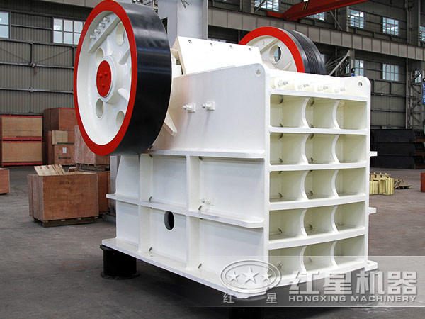 鄂式破碎机 鄂式破碎机